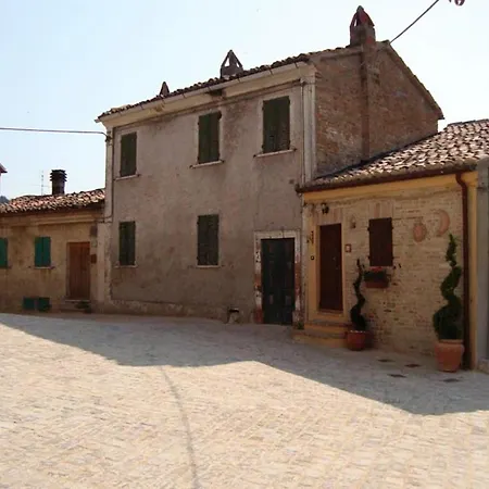 With One Bedroom In Montefabbri With Wonderful Mountain View 15 Km From The Beach Apartamento Monte Fabbri